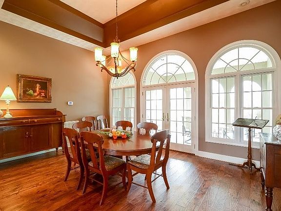 4th image of 188 Keeneland Ct