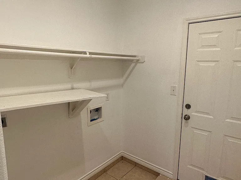 5977 Norma Pechero Ln — Photo 27