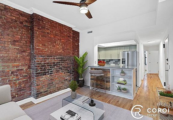 3rd image of 123 Saint James Pl Floor 3