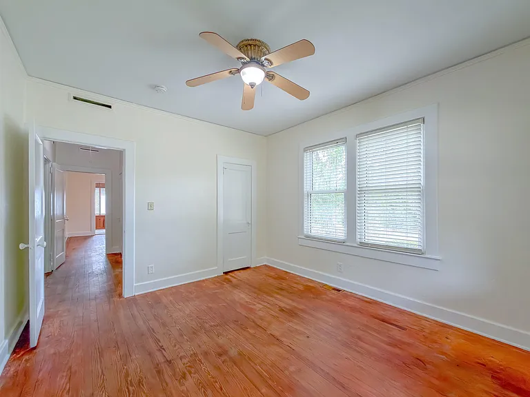 1230 Mitchell Ave — Photo 21