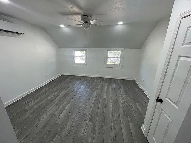 332 E South Ave #C — Photo 9
