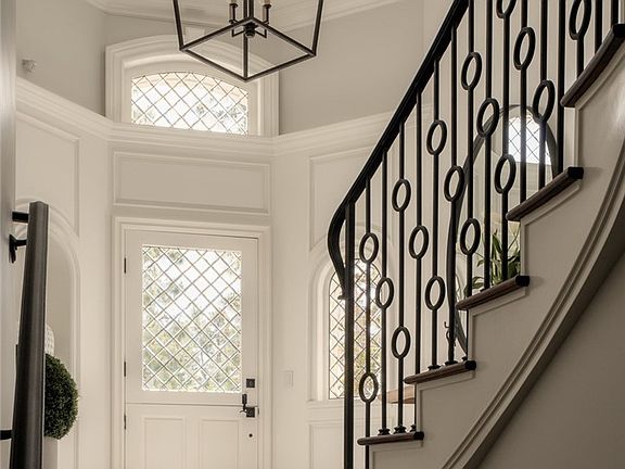 5th image of 2 Royal Saint George Rd