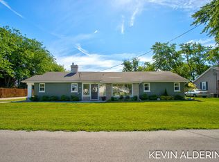 1738 92nd Ave, Zeeland, MI 49464