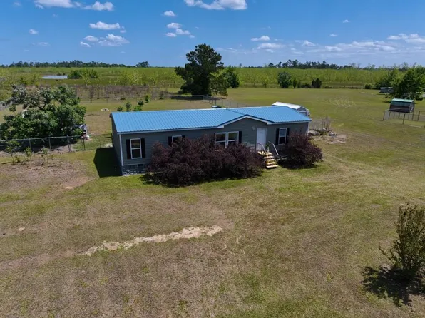 578 Shiloh Rd, Ray City, GA 31645