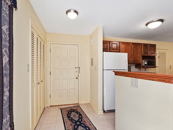 5th image of 9810 S Karlov Ave APT B