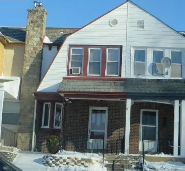 327 Sanford Rd photo 1