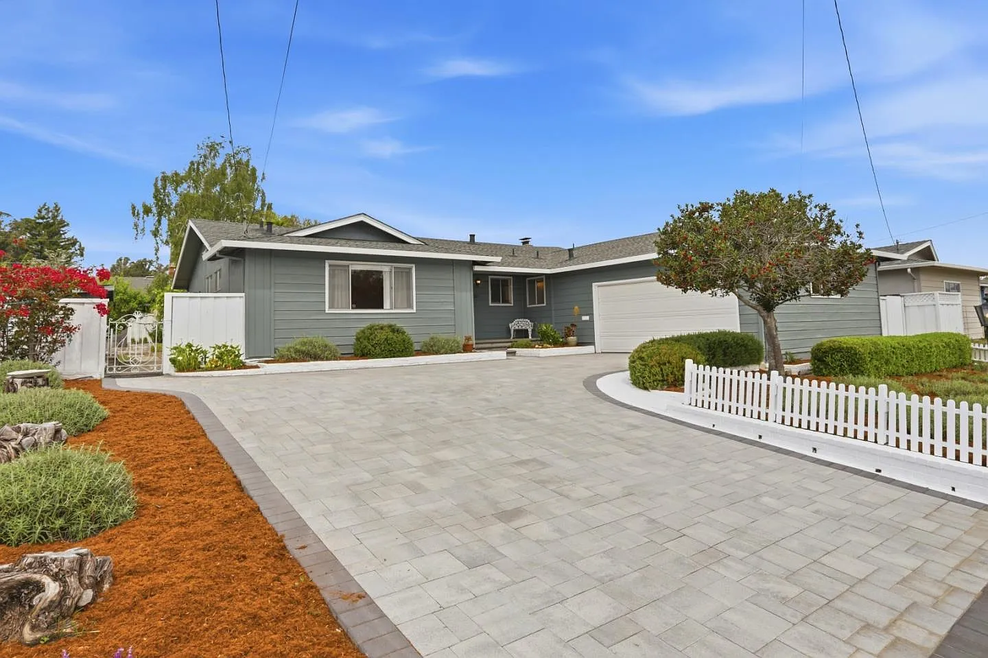 311 Chirco Ave photo 1
