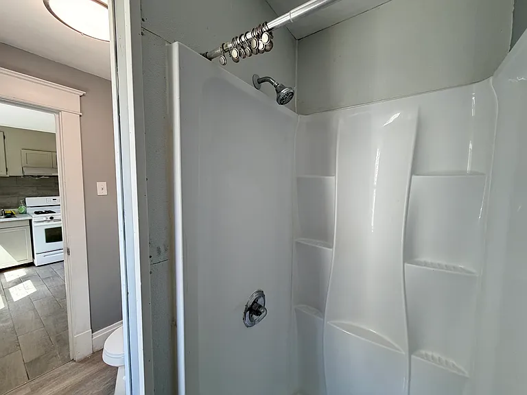 43 Springville Ave — Photo 9