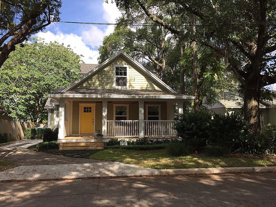 1st image of 835 Douglas Ave