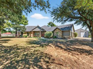 357 Pear Tree Ln, Collinsville, TX 76233