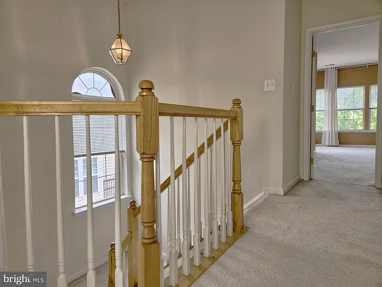 13906 Gothic Dr — Photo 24