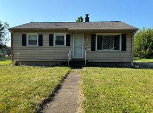 1217 W 63rd Ave, Merrillville, IN 46410
