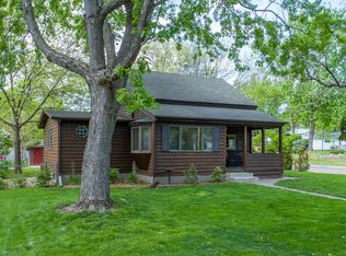 4356 7th St NE, Columbia Heights, MN 55421