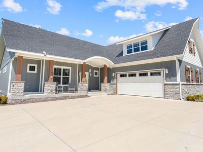 11 Sophie Circle, Lampe, MO, 65681