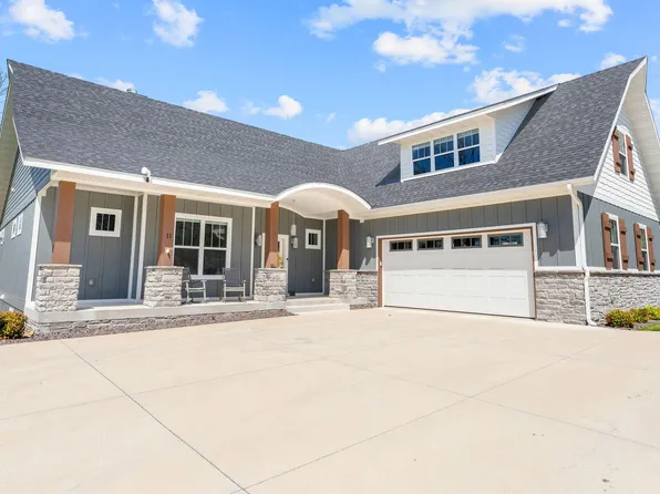 11 Sophie Circle, Lampe, MO 65681