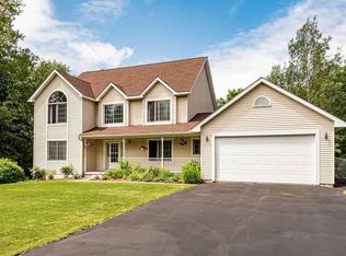 4375 Eagle Dr, Hermantown, MN 55811