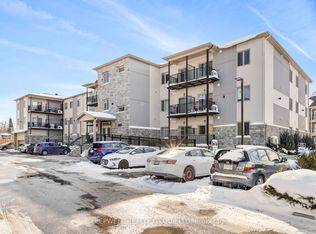 480 Church St #302, Russell, ON K4R0G4