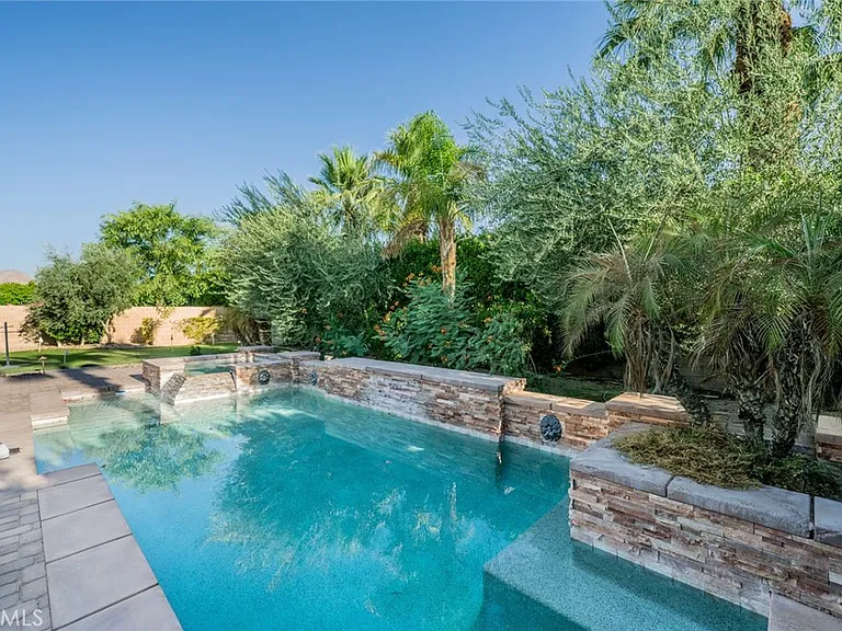 80592 Apricot Ln — Photo 49