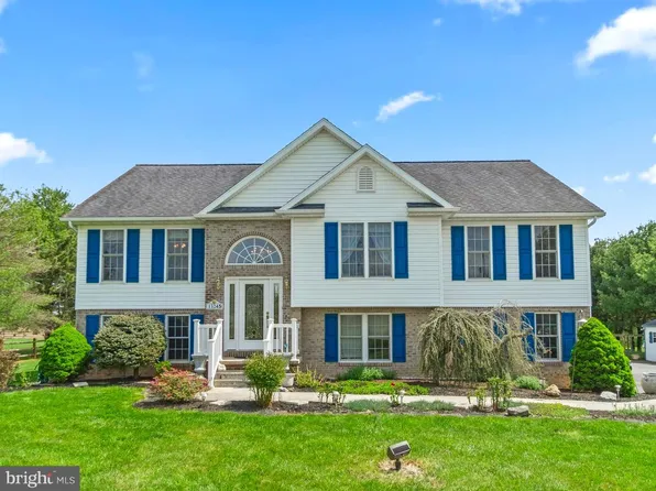 13245 Dusty Ln, Hagerstown, MD 21740