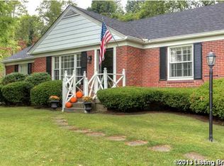 425 Highfield Rd, Windy Hills, KY 40207