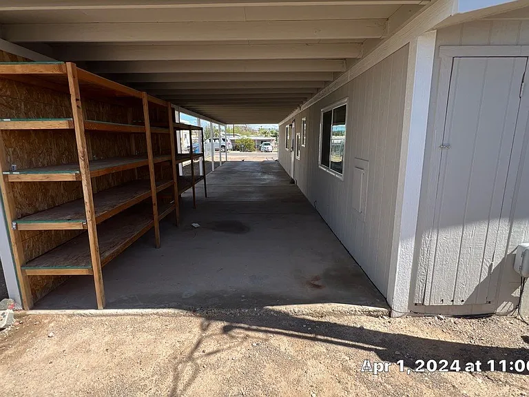 738 Swan Dr — Photo 29