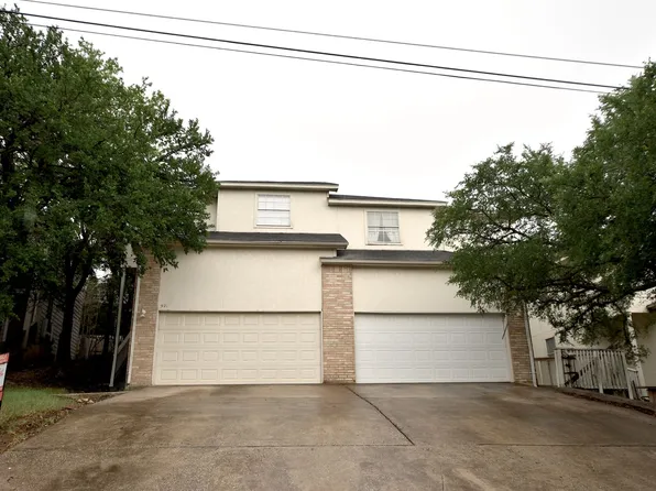 Great 3/2.5/2 Duplex near Texas State Campus and downtown, 921-923 Sagewood Trl #921, San Marcos, TX 78666