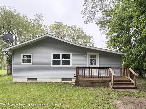 4684 Sherman Rd, Charlotte, MI 48813