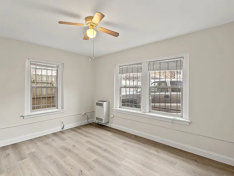 1236 N Marion St — Photo 13