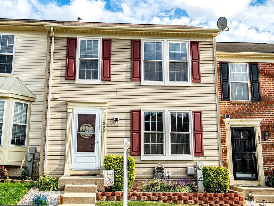 1st image of 1092 Jeanett Way