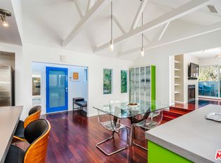 6835 Pacific View Dr, Los Angeles, CA 90068