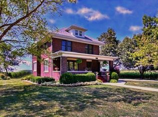 210 W South St, Bellflower, IL 61724