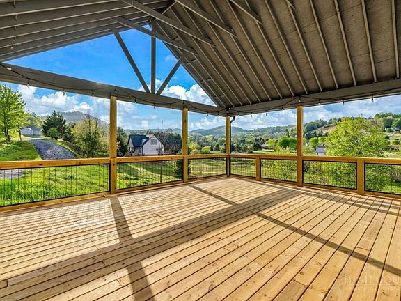 5th image of 309 Church Meadows Way