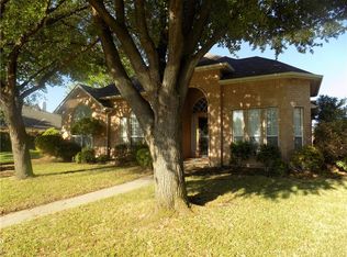 7317 Silverthorn Dr, Rowlett, TX 75088