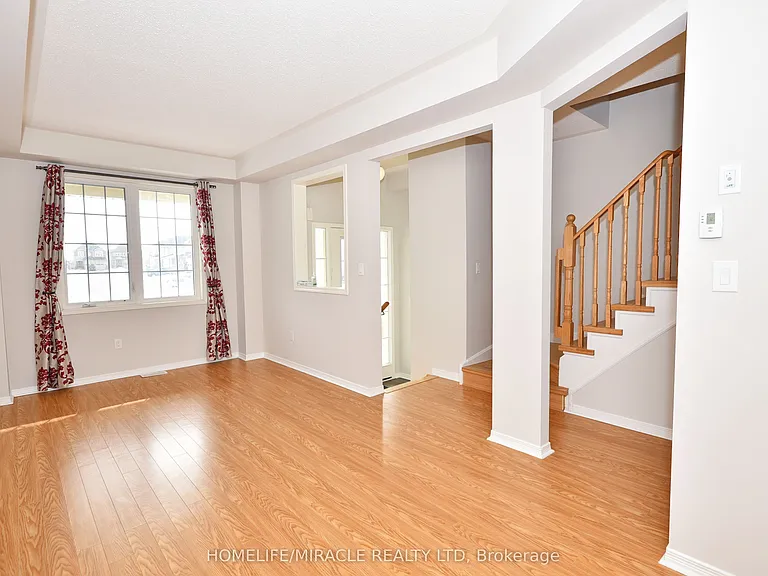 112 McBride Ave — Photo 6