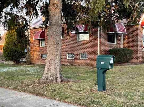 2nd image of 4202 Lincoln Ave