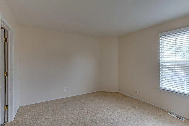 1909 Quaker Hollow Ln — Photo 13