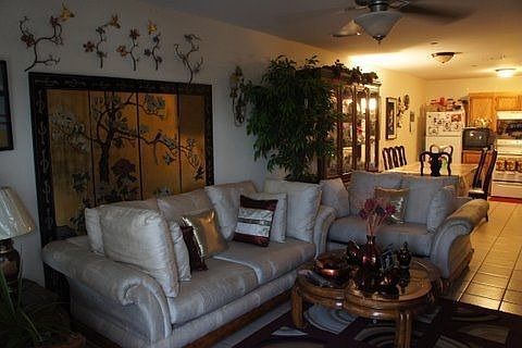 2nd image of 2904 N 32nd St