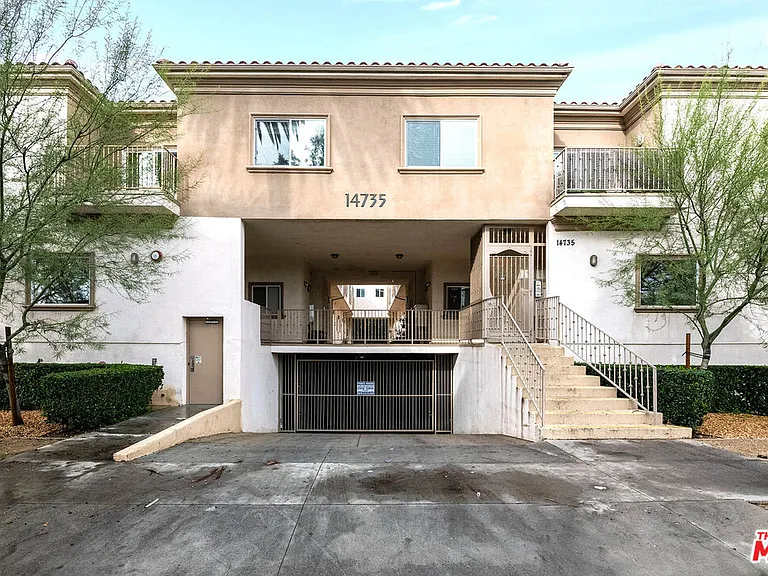 14735 Friar St #113 — Photo 1