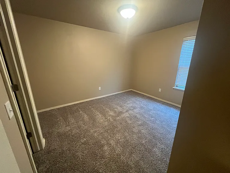 18509 Agua Dr — Photo 16