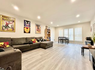 350 S Camden Dr #B, Beverly Hills, CA 90212