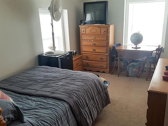 5th image of 101 Saratoga St