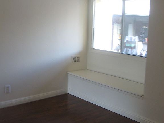 5th image of 12641 Spinnaker St