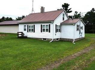 160 N Applebee Rd, Exeland, WI 54835