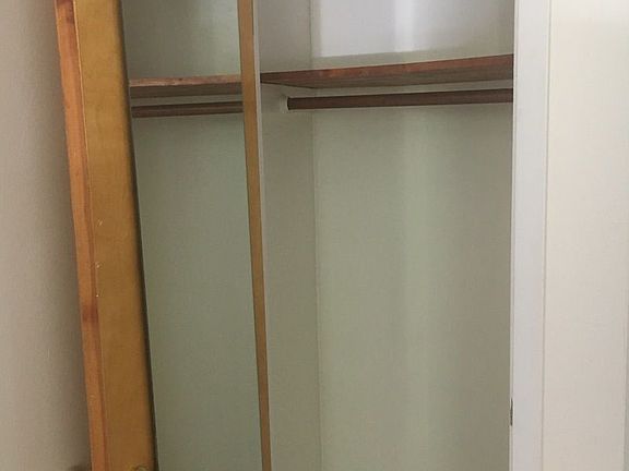 3rd image of 8727 4th Ave #1