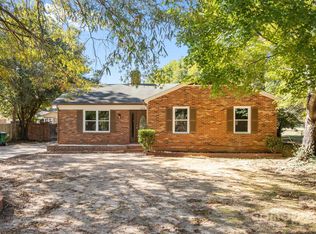 7415 Farm Gate Dr, Charlotte, NC 28215