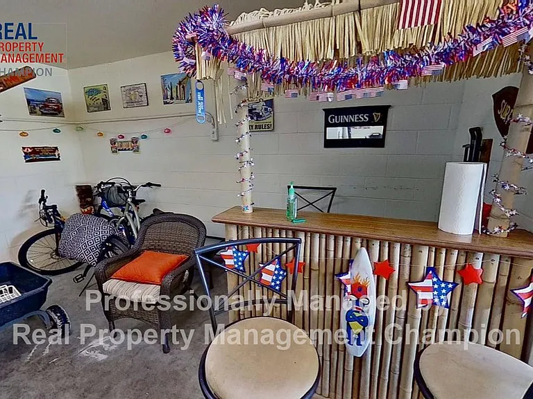 307 N Lake Park Blvd #202 — Photo 27