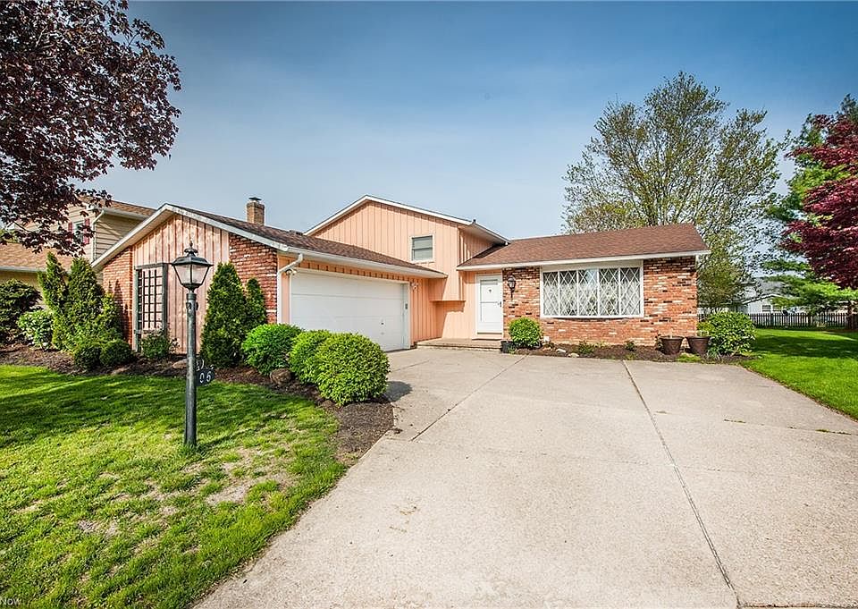 1st image of 106 Wildwood Pl