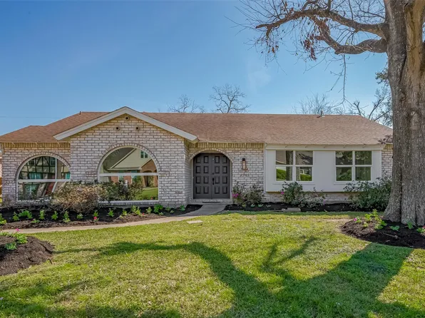 2306 Parana Dr, Houston, TX 77080