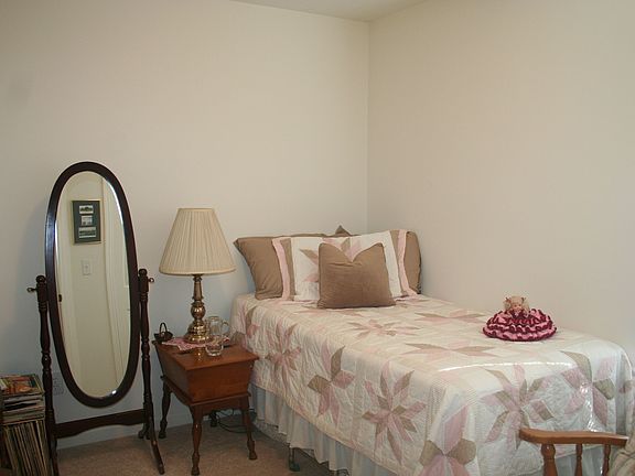 Comfy guest bedroom