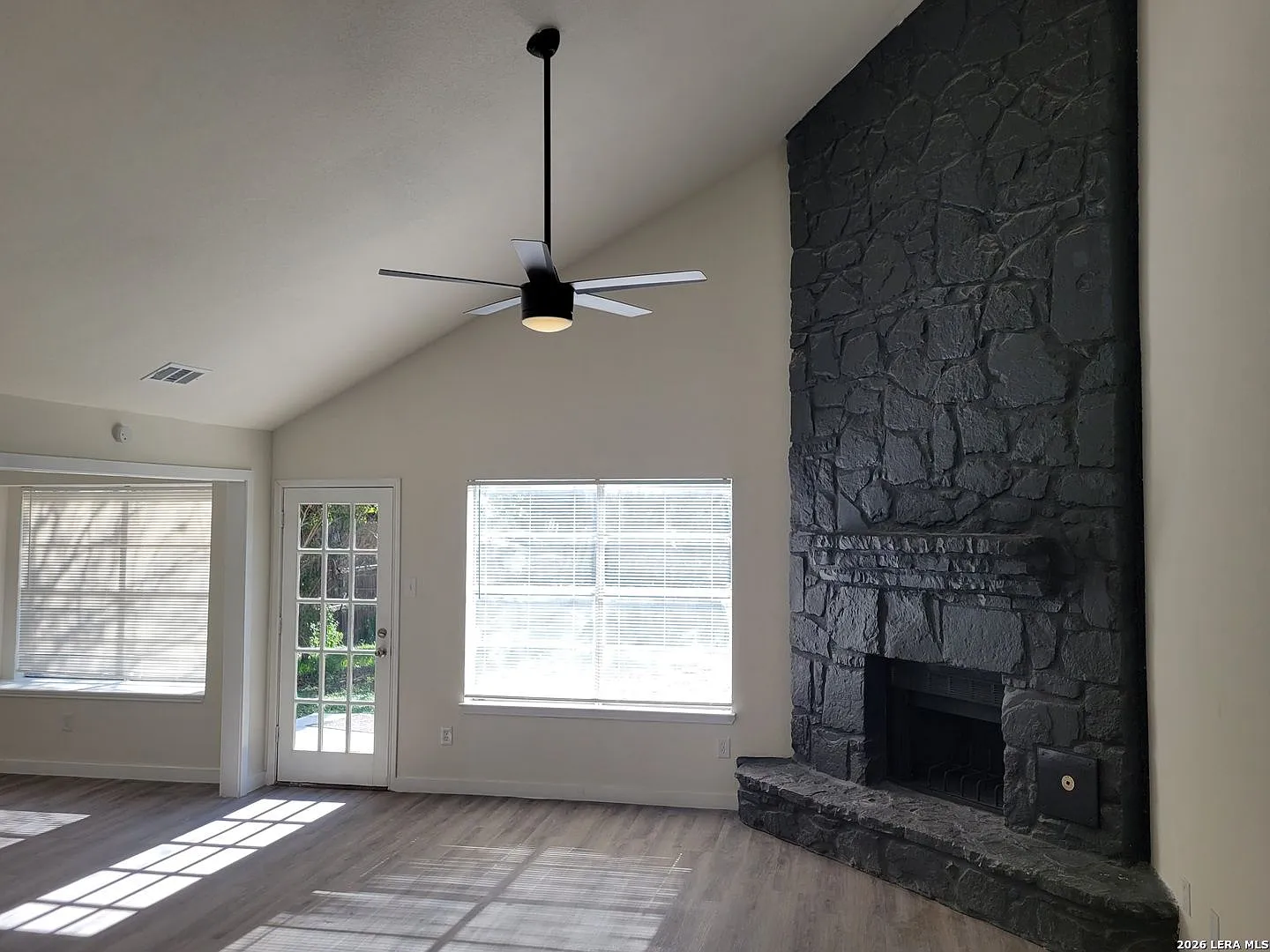 Over 2,600 square feet of comfortable living space with an open floor plan — Photo 4
